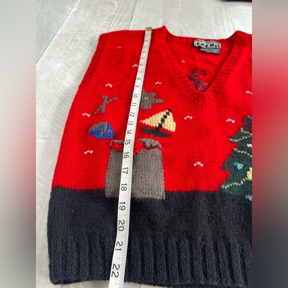 Rare Vintage BEREK 100% Wool Holiday Knitted
Christmas Sweater Vest Size Medium - Picture 6 of 14